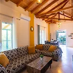 Holiday home Olive *